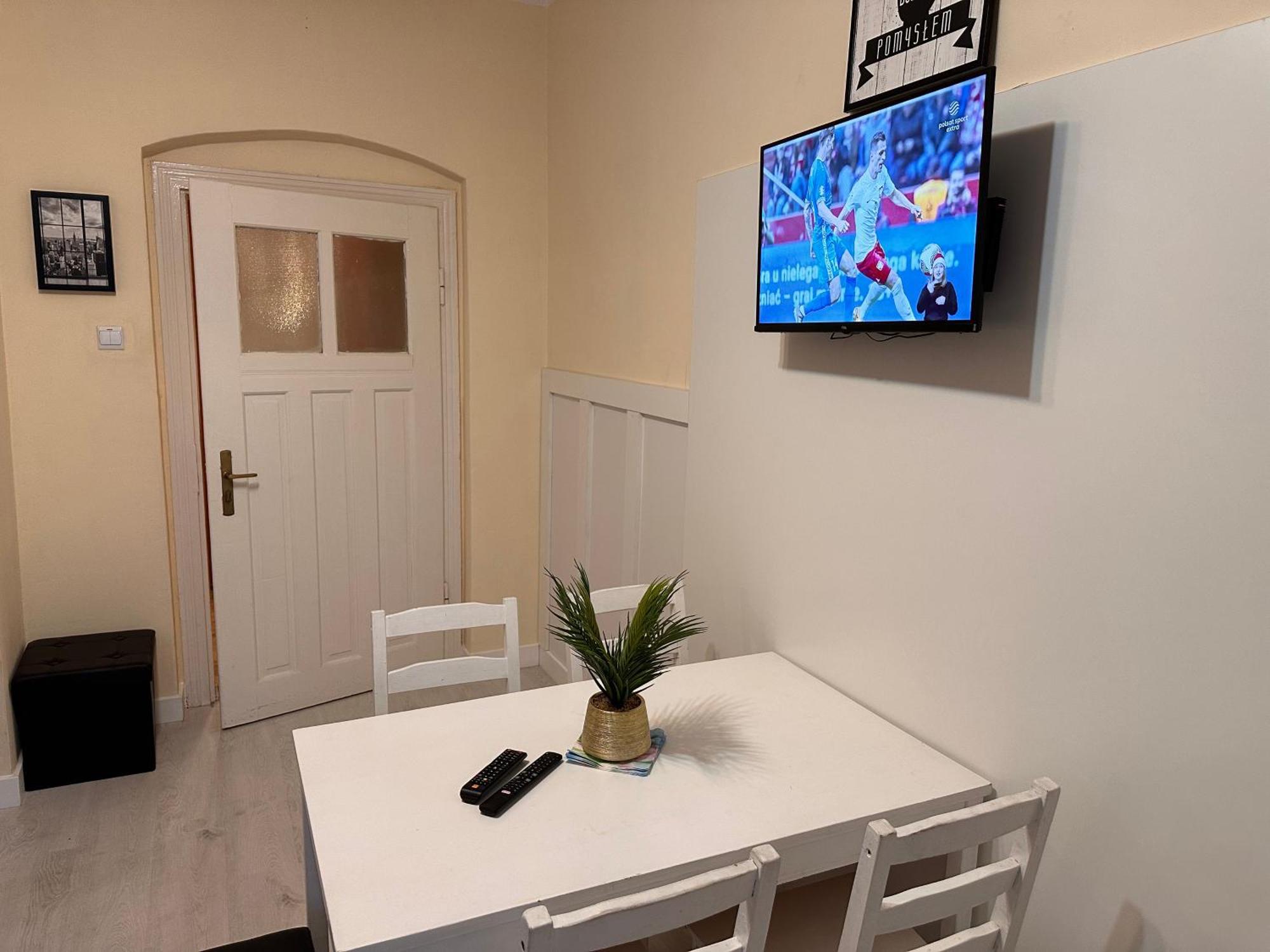 Apartamenty Ktw Central Station Катовице Экстерьер фото